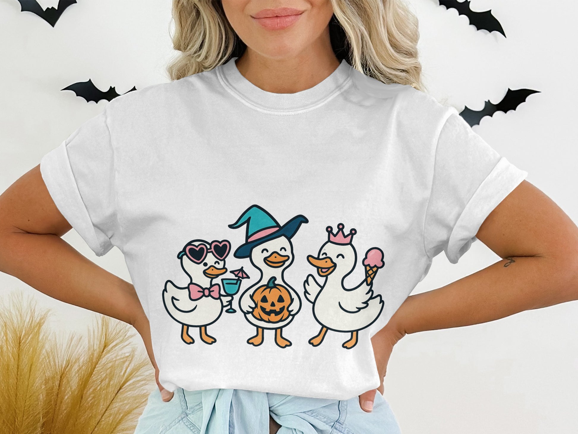 Halloween Duck T-Shirt Cute Cartoon Ducks in Costumes Women's Graphic Tee