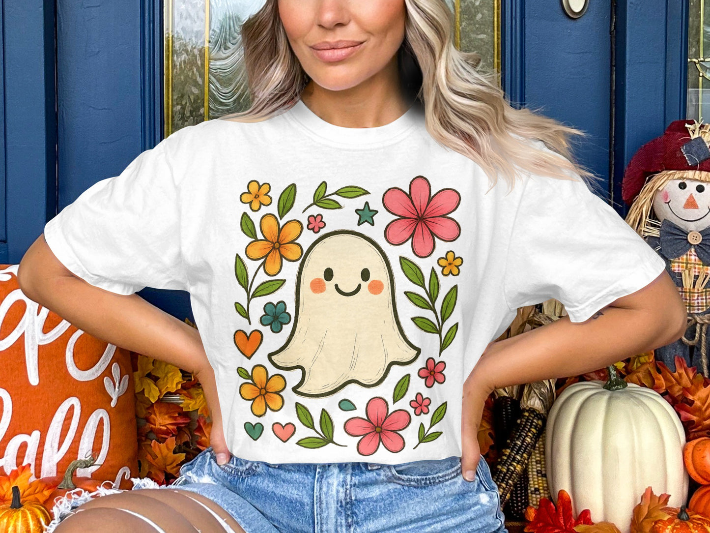 Cute Ghost Floral T-Shirt, Women's Halloween Graphic Tee, Fall Flower Ghost Shirt, Casual Autumn Top, Holiday Apparel Gift Idea